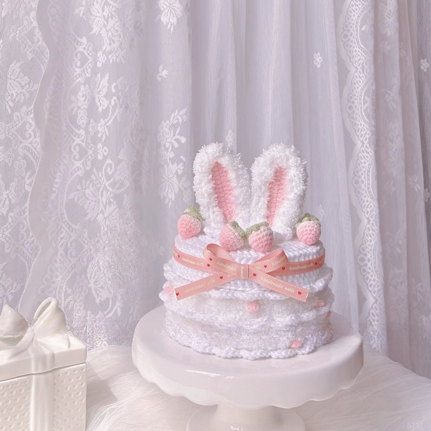 Handmade bunny Crocheted Cake Storage Box /A Gift That Lasts Forever/Adorable Bunny Pink Cake Box/BirthdayGifts /New year gift