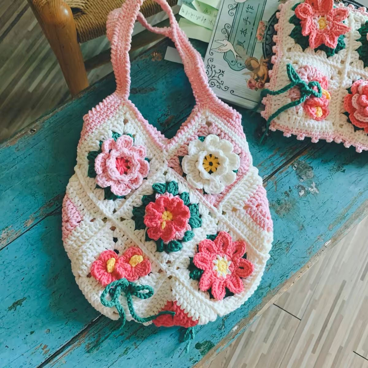 White Green Crochet Bag / Granny Square Bag / spring/Tote Bag / Bohemian Crochet Purse / Hobo Bag / Afghan Crochet Bag / Gift for Her / Mothers Day Gift / Hippie Bag Women Accessory / Hobo Bag / Bohemian Style / Vintage Style / Crochet Purse / Evil Eye